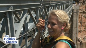 Nina Heinemann Bungee Jump