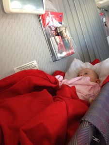 Baby im Basinet